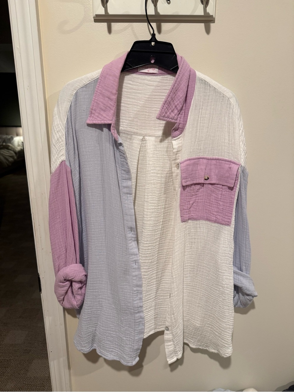 Woman’s Button-Down Colorblock Shirt in White, Lavender & Pink
